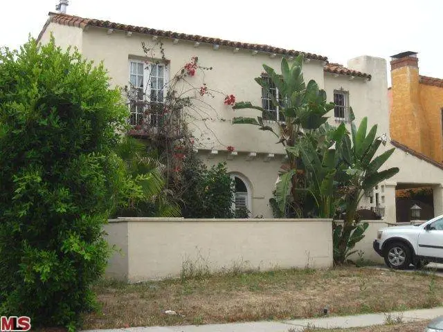 6250 Commodore Sloat Dr., Los Angeles, CA 90048 — sold by DMF Realty