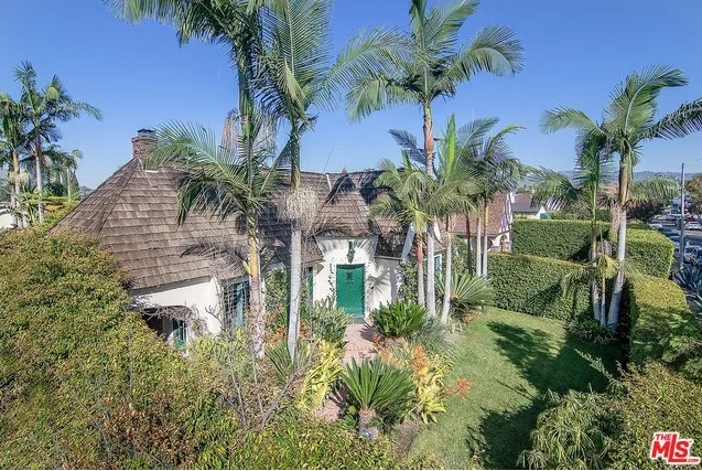 147 N Martel Ave, Los Angeles, CA 90036 — sold by DMF Realty